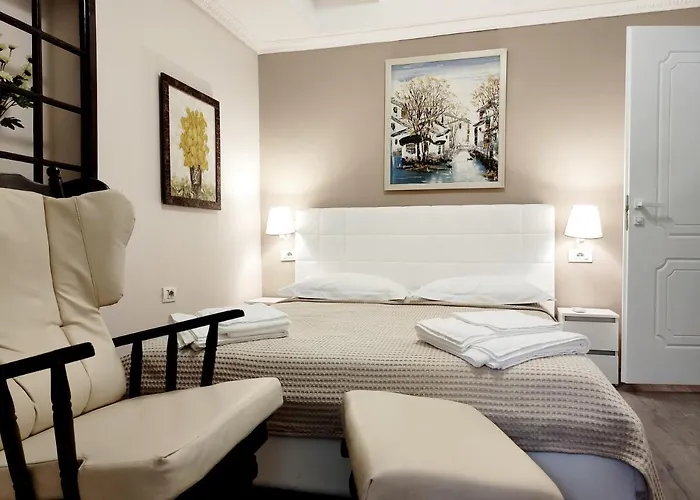 Tanners\' Bridge Apartments